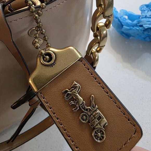 Coach Rogue 30 1941 Cream Leather Tote with Gold Accents - Picture 13 of 15